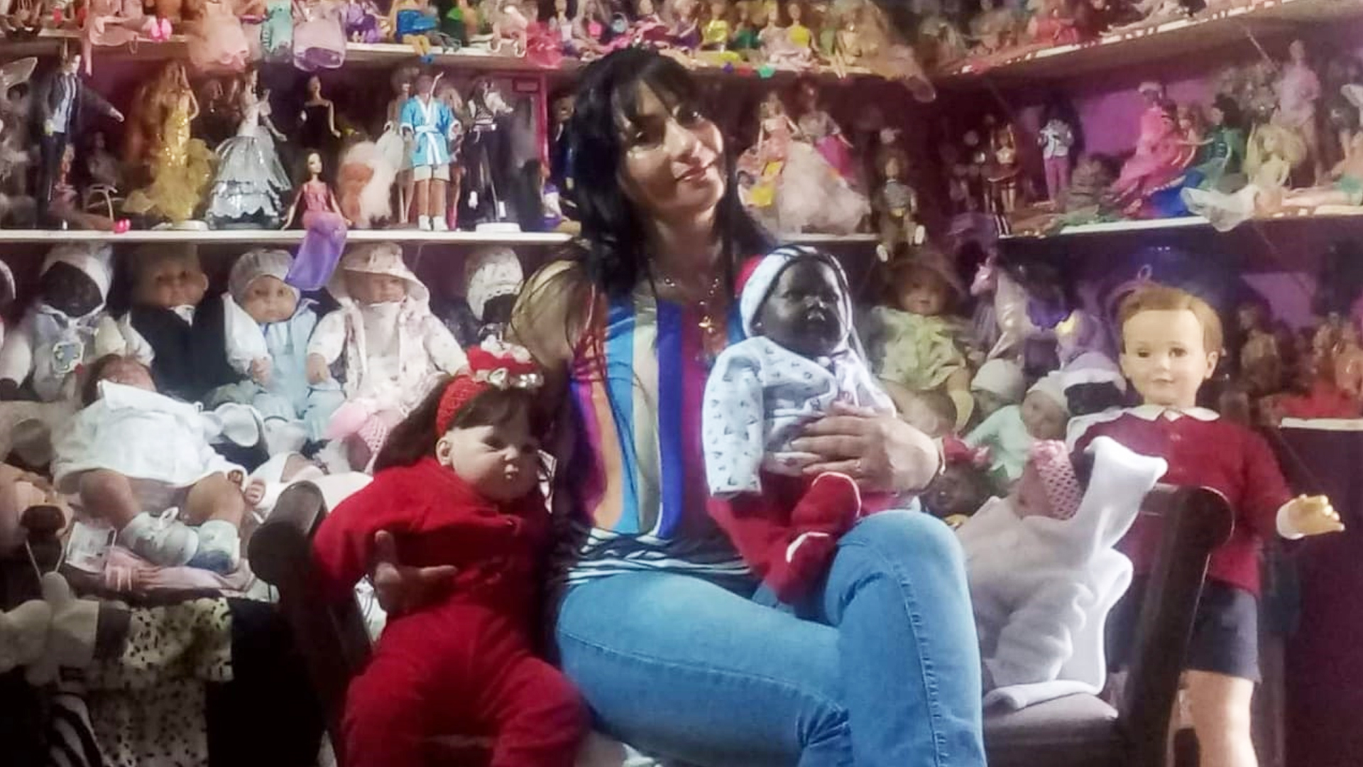 Conocé la espectacular colección de muñecas de una mendocina - Canal 9  Televida Mendoza